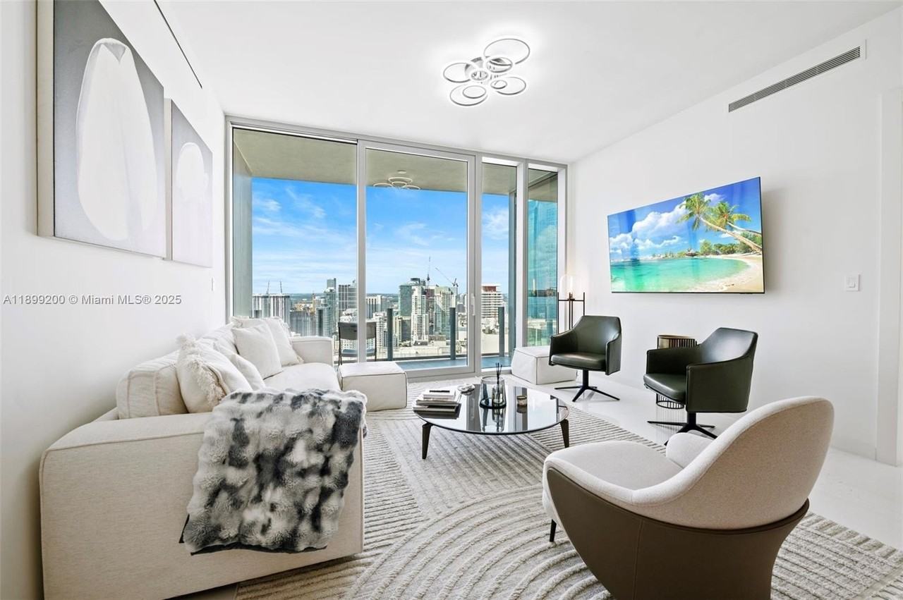 300 Biscayne Boulevard Way #4909W - Photo 3 of 36