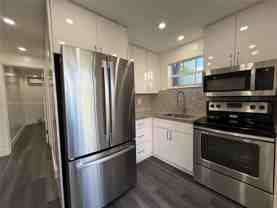 130 Nw 32nd Ct #2 - Photo 1 of 1