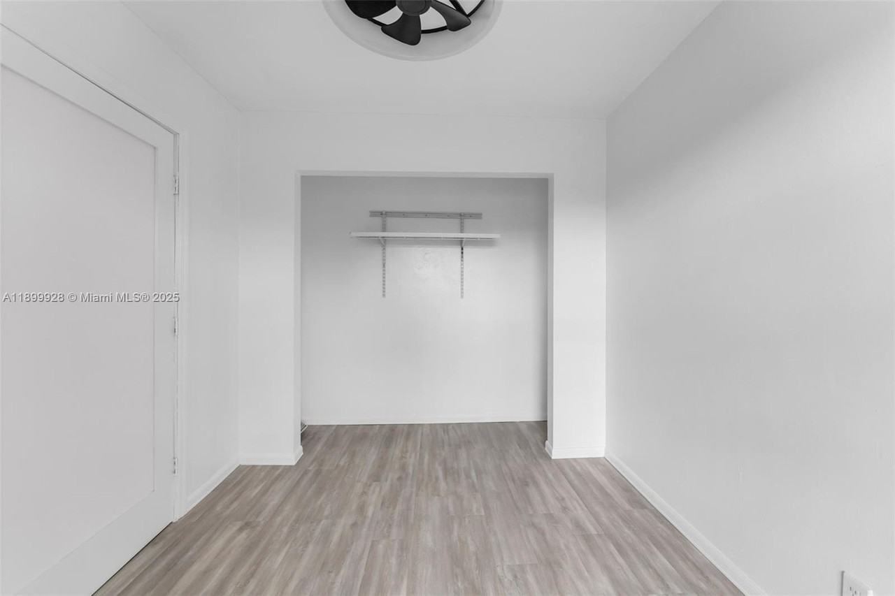 12820 Southwest 43rd Drive #233B - Photo 4 of 22