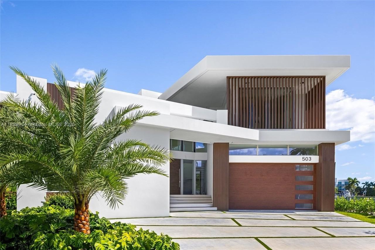 503 Palm Dr - Photo 5 of 16