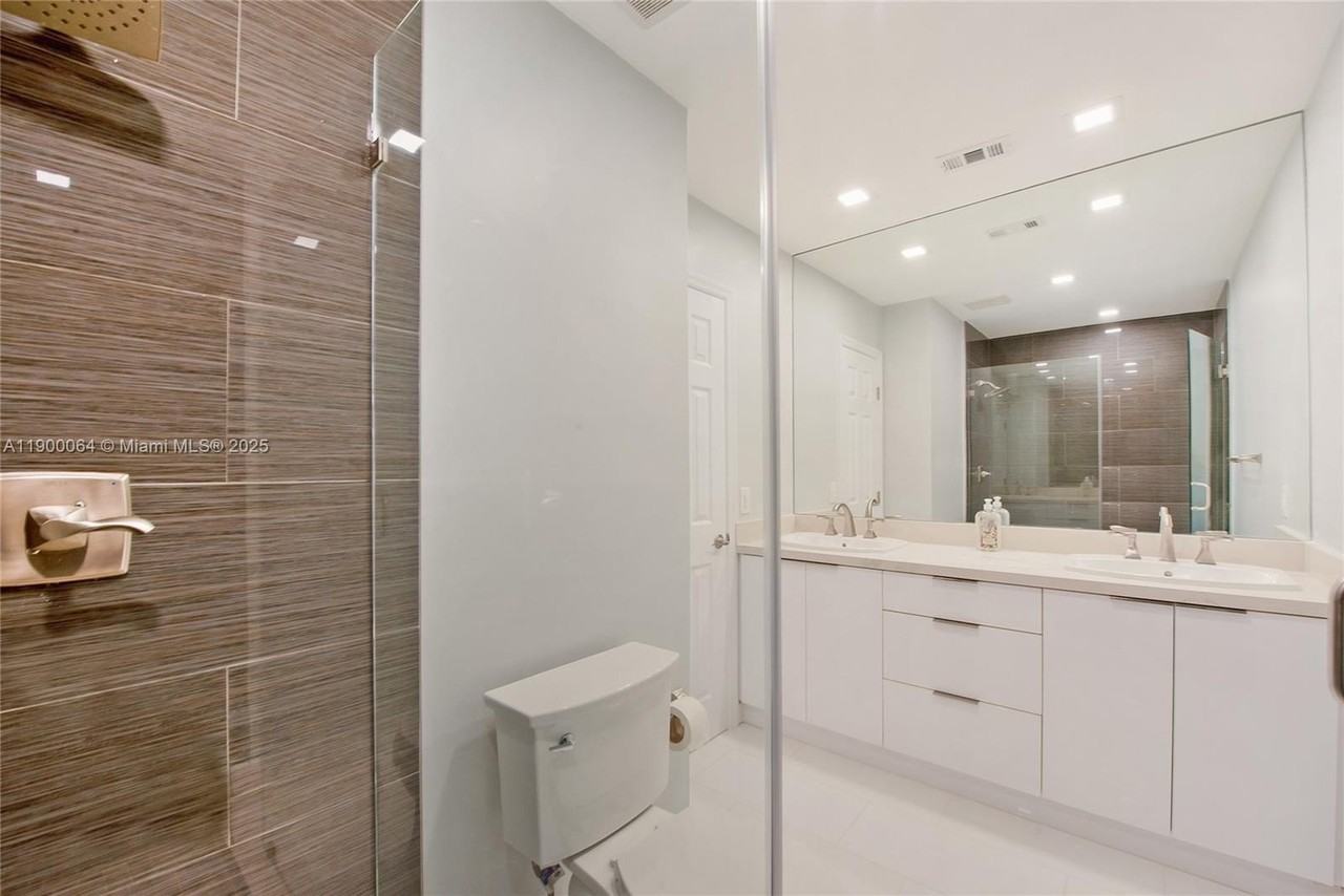 7424 Sw 106th Pl - Photo 6 of 12