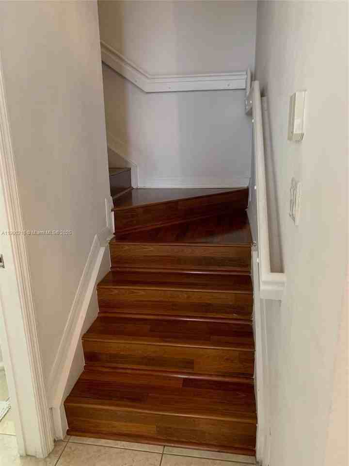 10855 Northwest 88th Terrace #201 - Photo 7 of 10