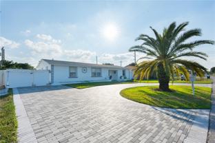 6390 Plunkett St - Photo 1 of 1