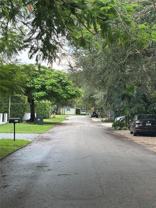 6102 Sw 58th St #B - Photo 1 of 1