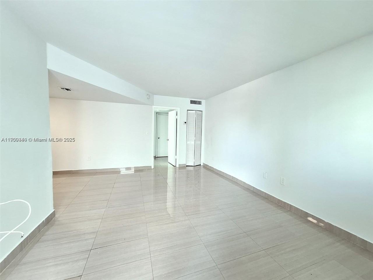 2011 Bay Drive #1 - Photo 6 of 18