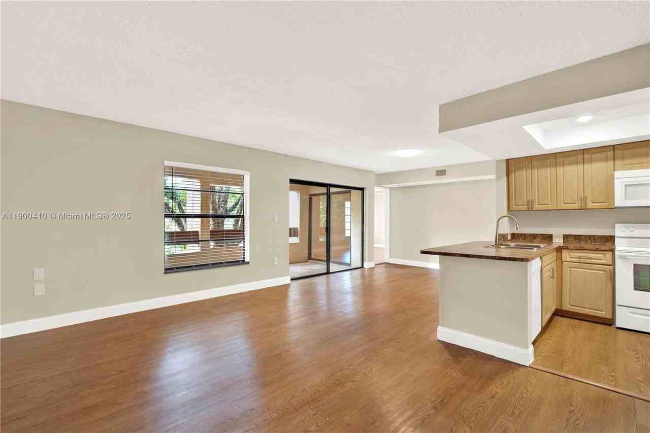 9255 Southwest 125th Avenue #310R - Photo 3 of 33