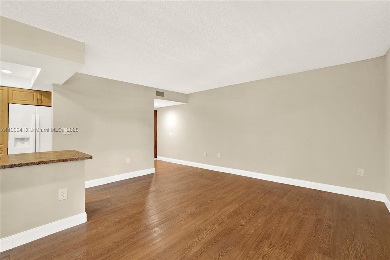 9255 Southwest 125th Avenue #310R - Photo 7 of 33