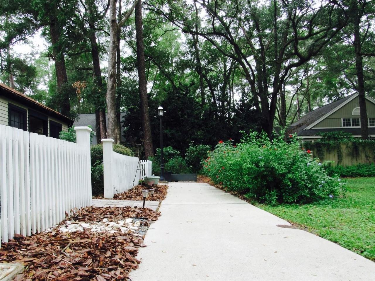 5216 Sw 92nd Ct - Photo 3 of 22