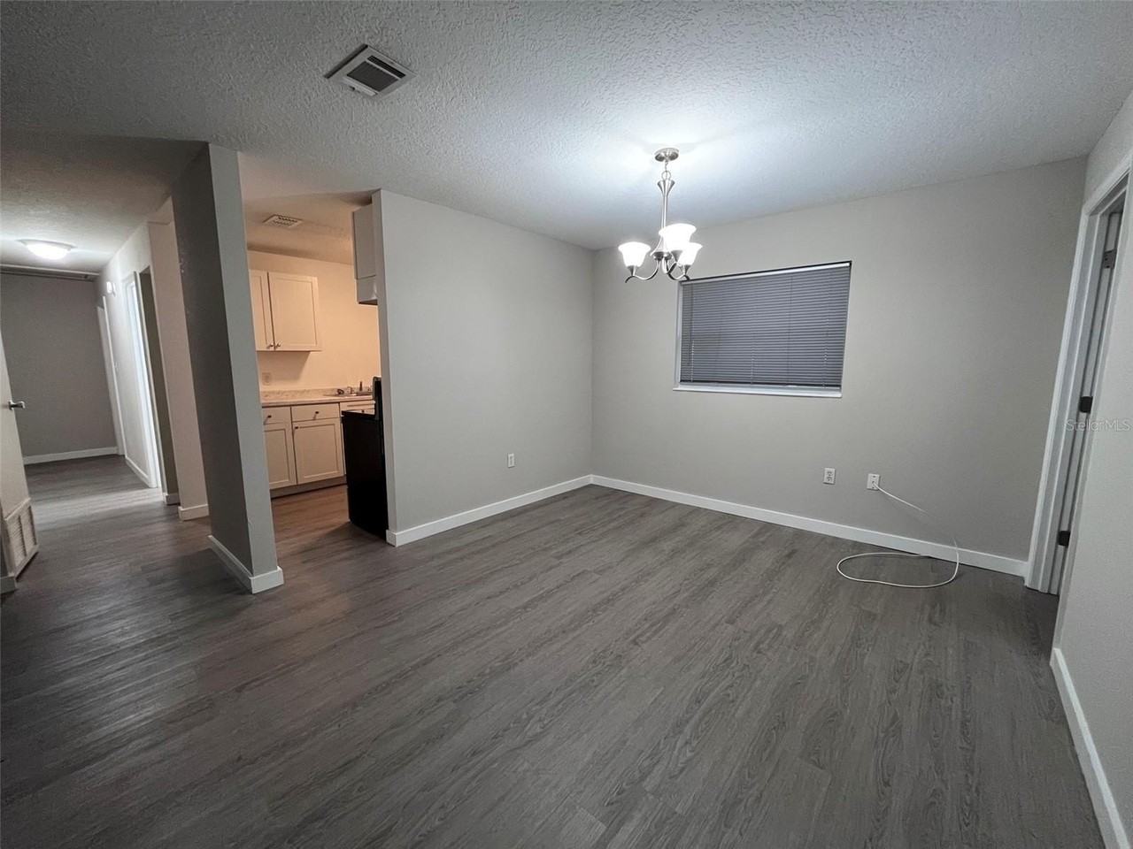 3819 Ne 13th St - Photo 6 of 7