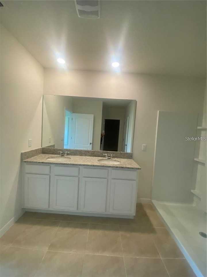 2000 Carnostie Rd - Photo 5 of 9