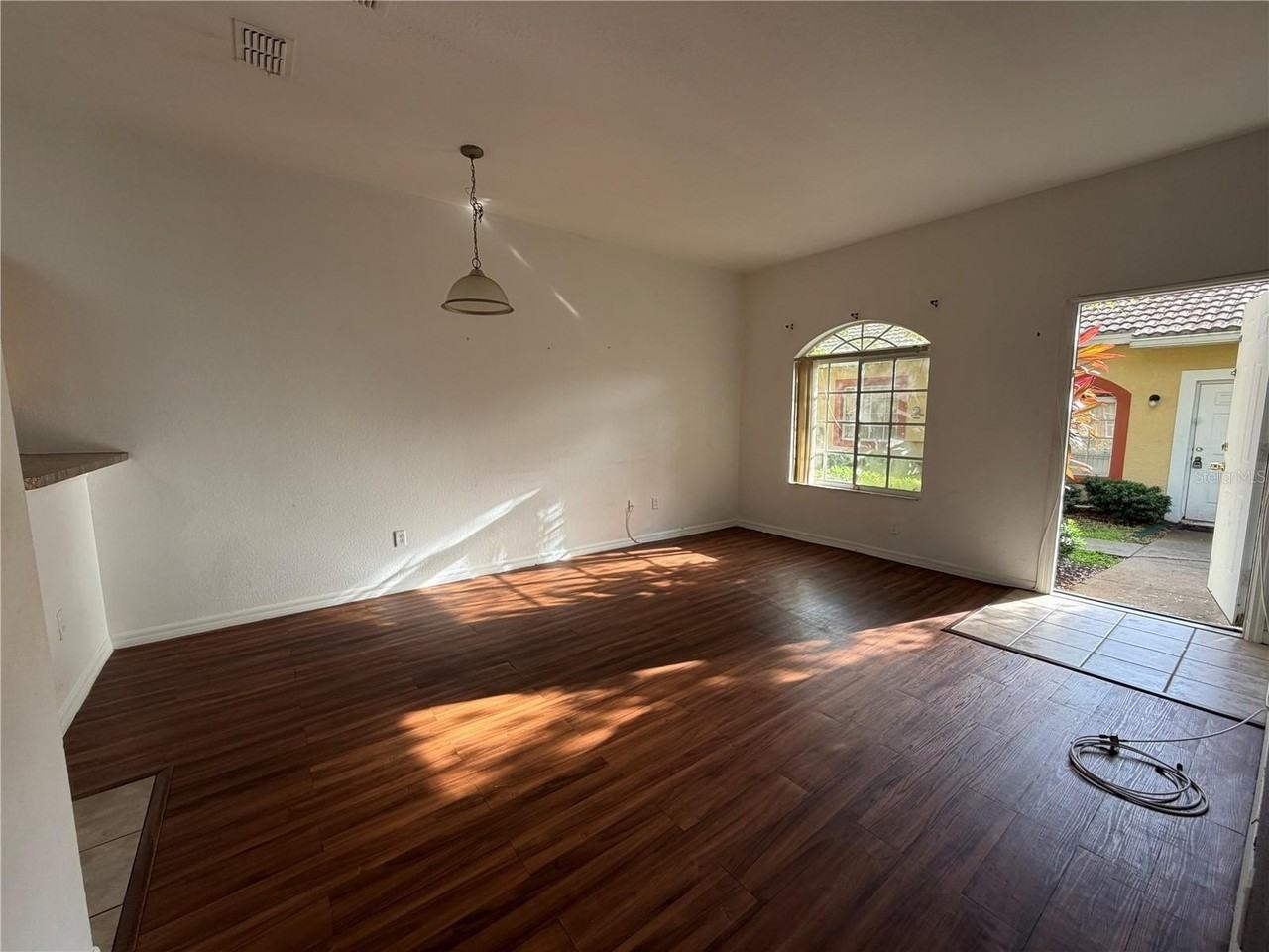 353 Port Pleasant Dr #353 - Photo 7 of 16