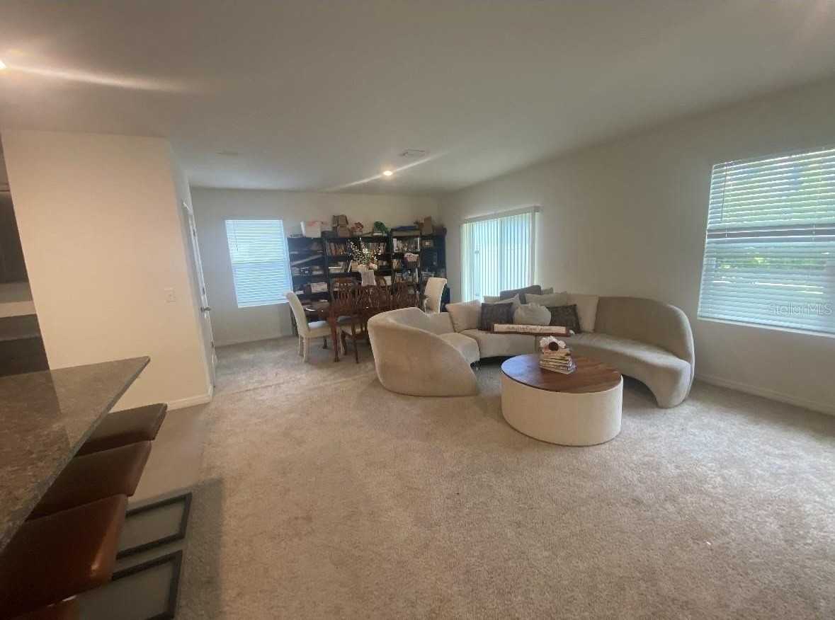 12405 Pagoda Pl - Photo 5 of 11