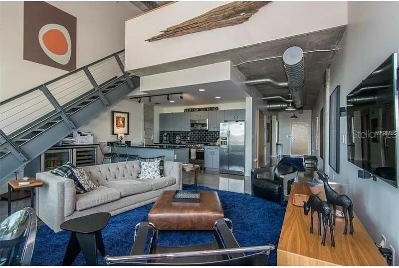 101 S 12th St #410 - Photo 5 of 12