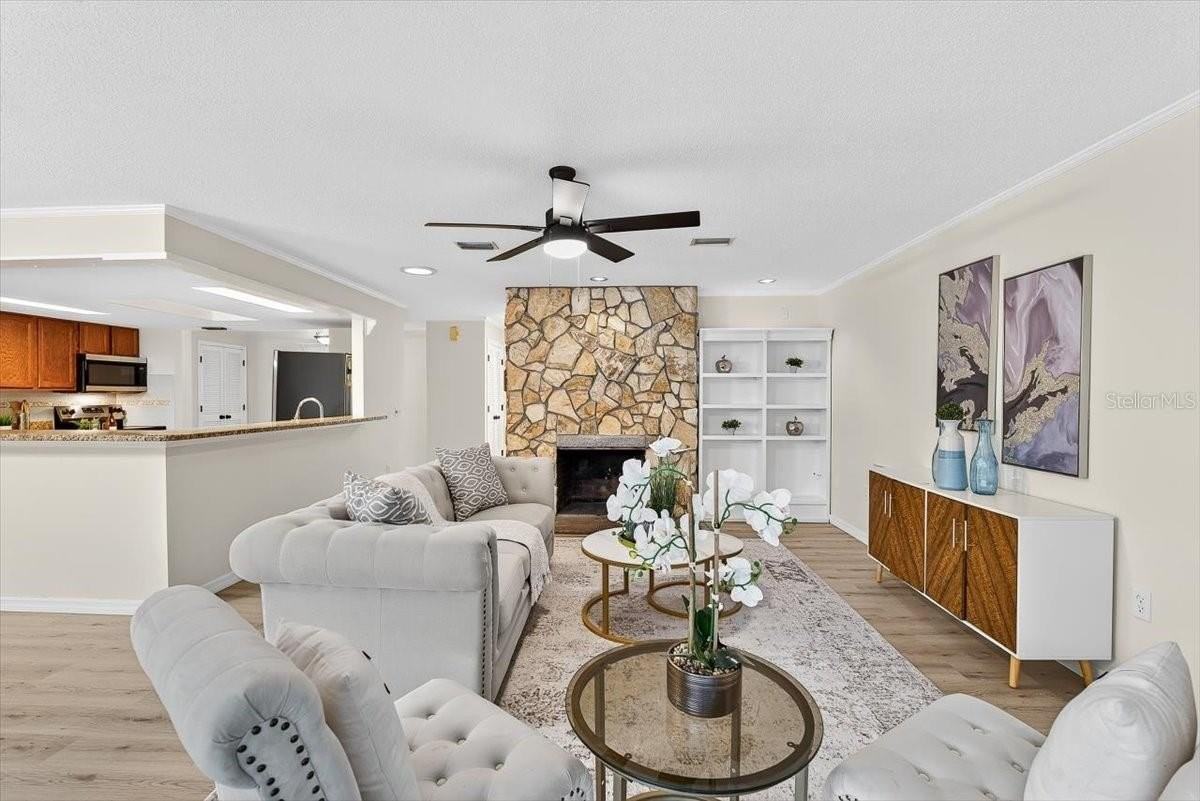 11755 W Fisherman Ln - Photo 7 of 36