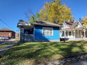 402 N Bradley Ave - Photo 1 of 1