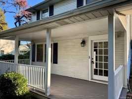 featured image of 1 Finnin Pl