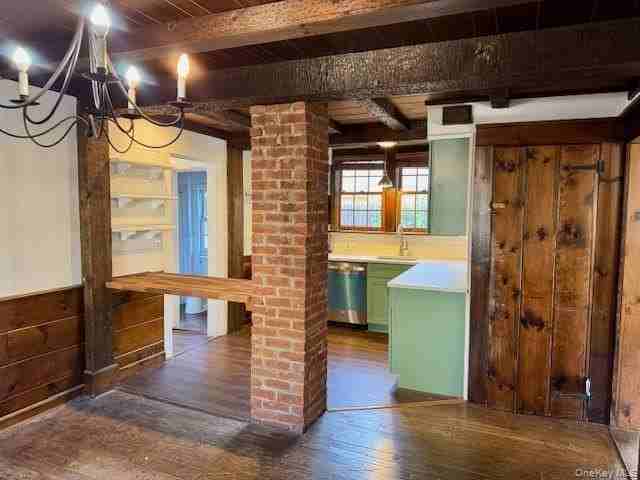 1 Finnin Pl - Photo 6 of 29