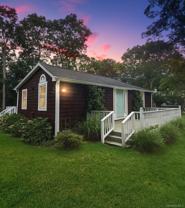 61 Squires Ave - Photo 1 of 1
