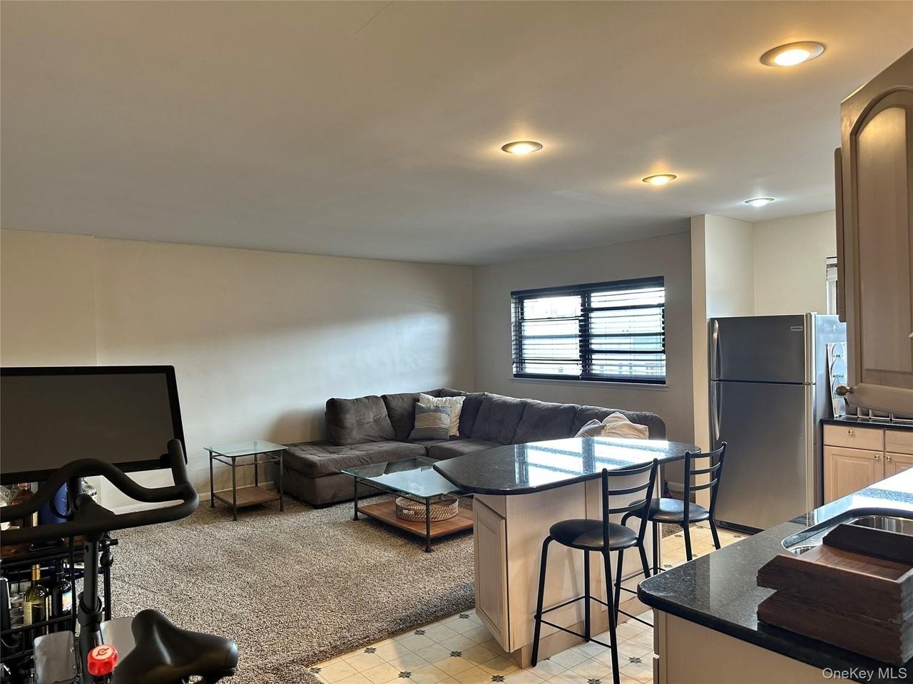 25 Elizabeth St #2F - Photo 4 of 13