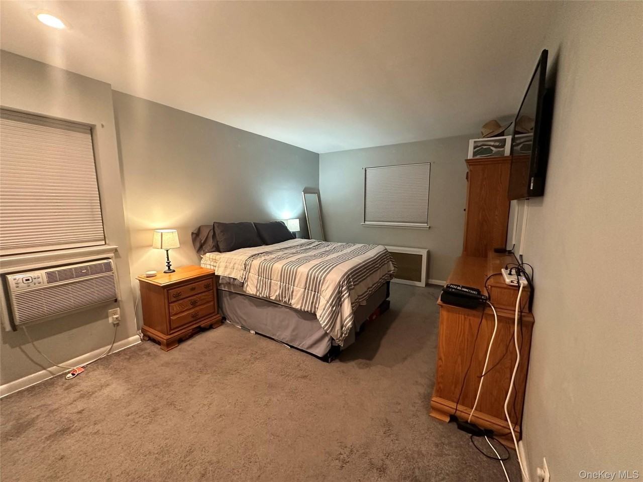 25 Elizabeth St #2F - Photo 6 of 13