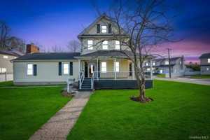 featured image of 209 Central Ave