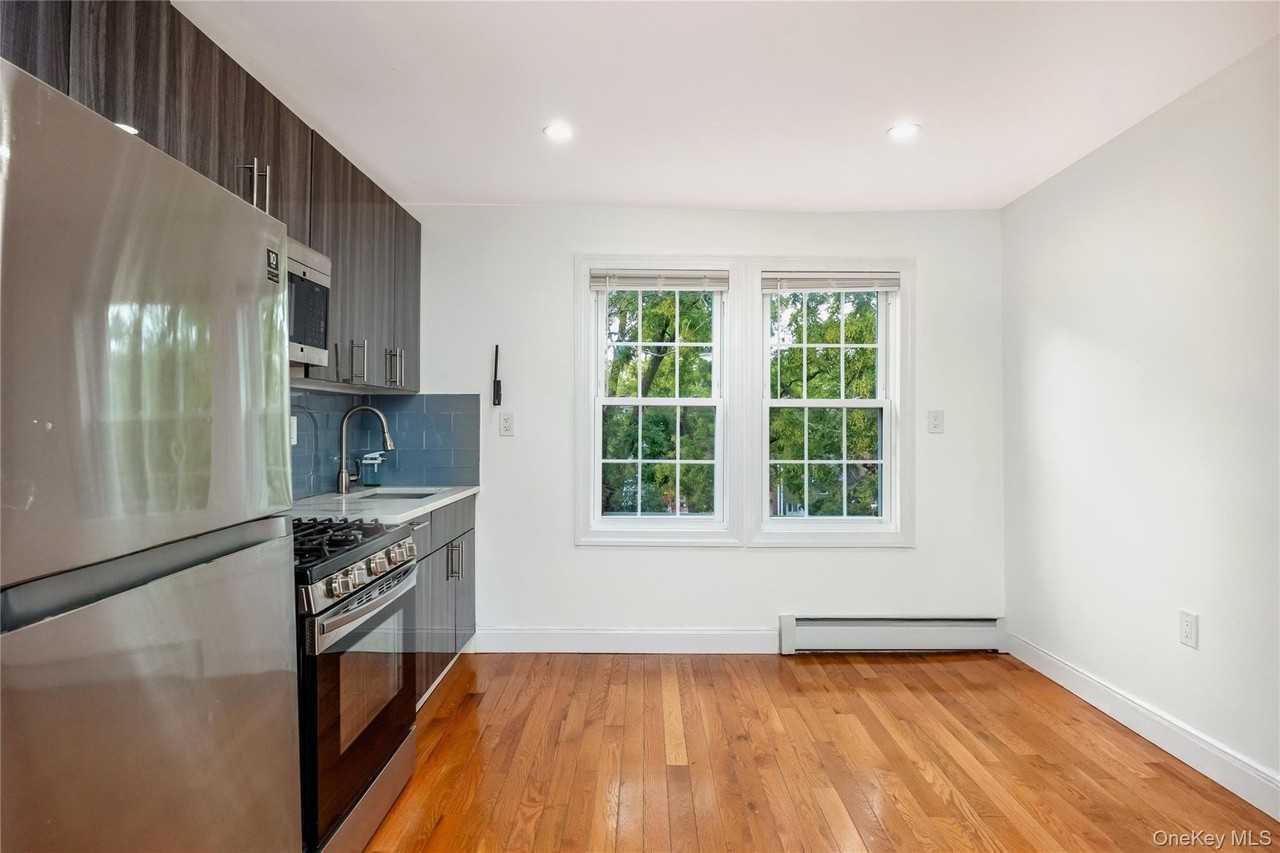 8933 Moline St - Photo 2 of 14