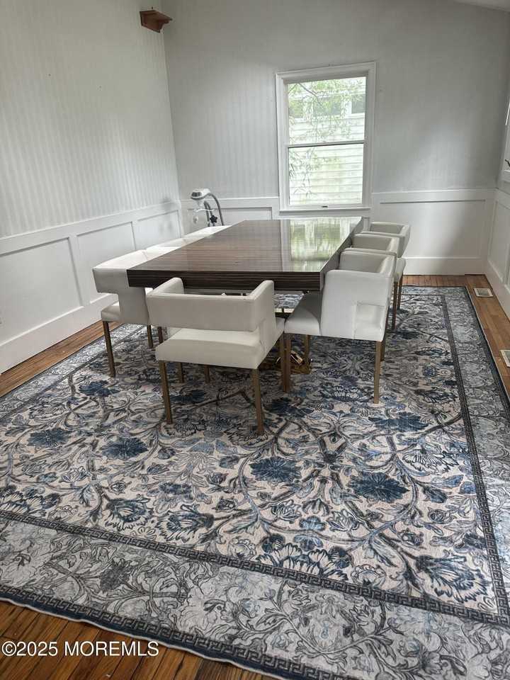 32 Woodrow St - Photo 4 of 19