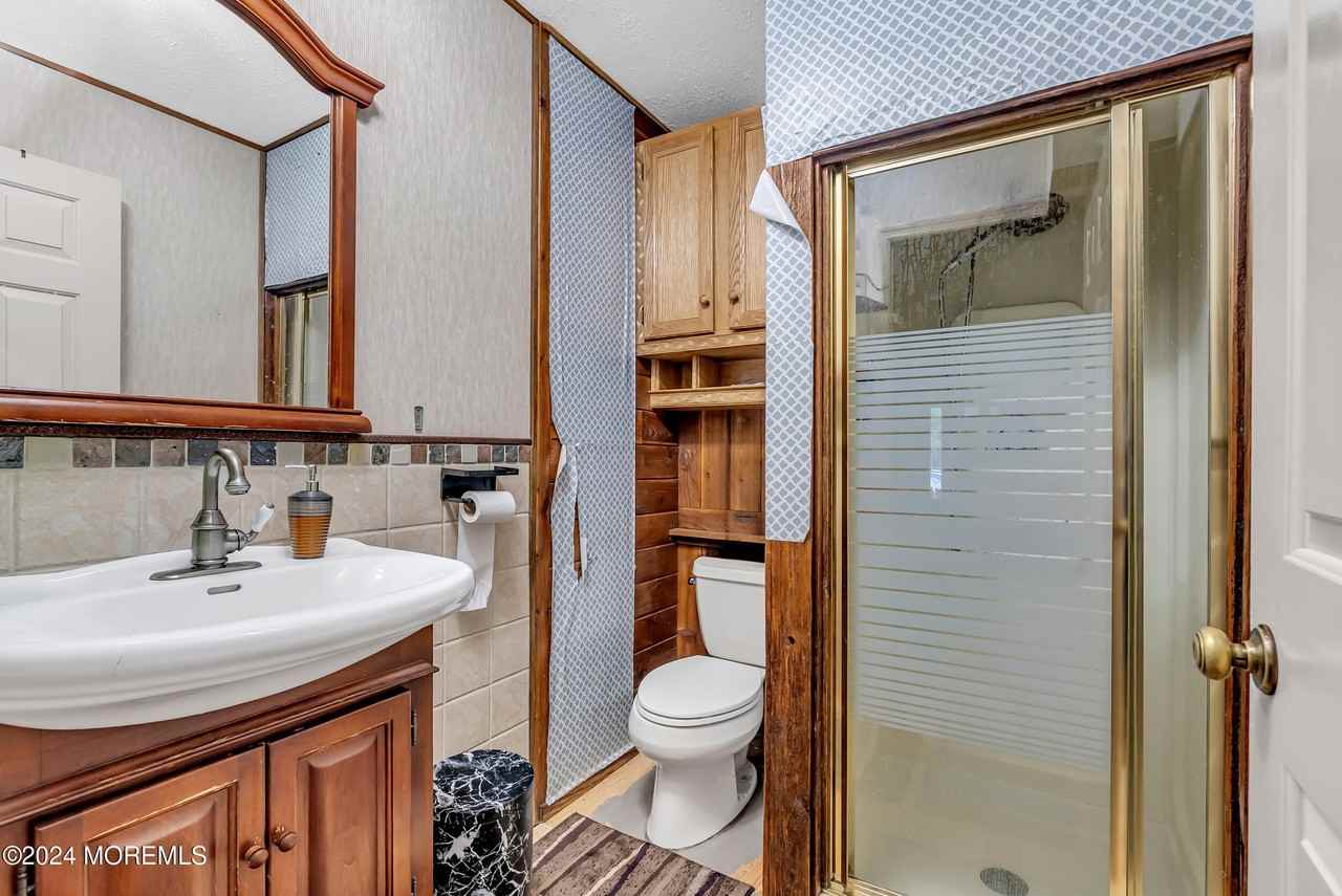 32 Woodrow St - Photo 6 of 19