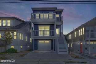 303 Webster Ave - Photo 1 of 1