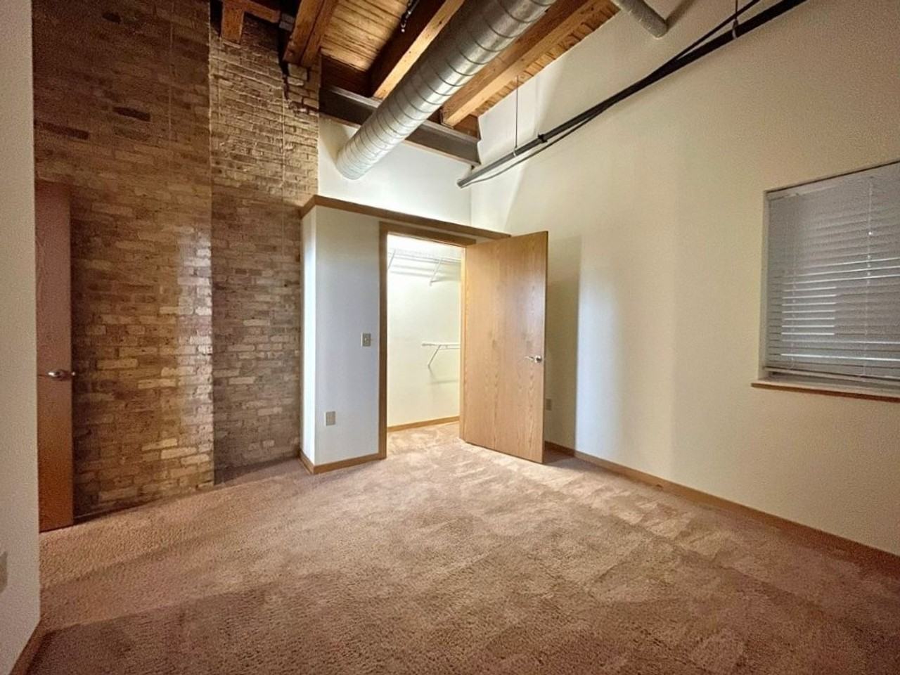 Historic Fifth Ward Lofts - Photo 7 of 38