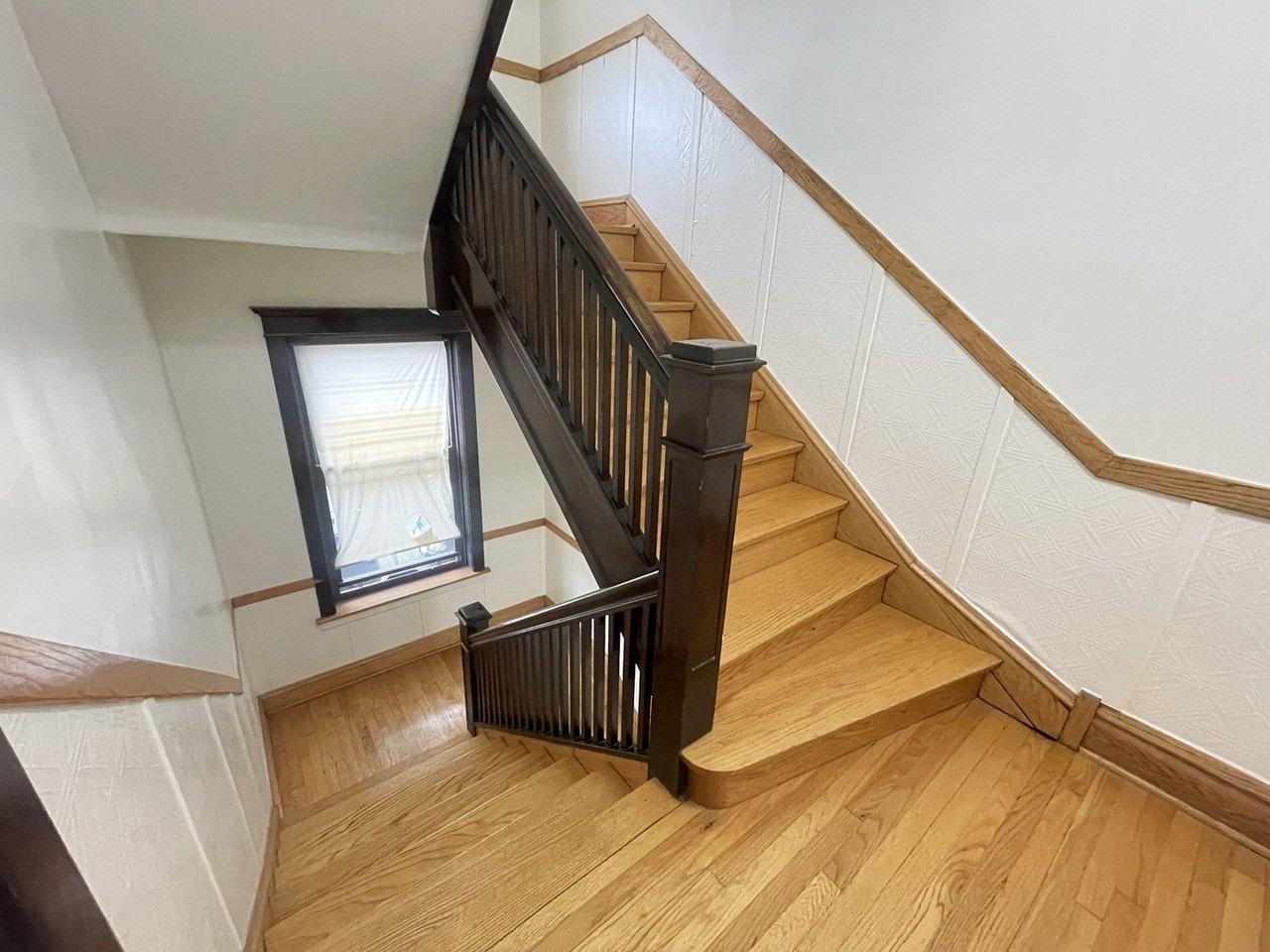 3270 W Dickens Ave #2 - Photo 4 of 15