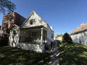 4844 W Montrose Ave - Photo 1 of 1