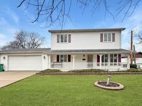 1105 Summit Dr - Photo 1 of 1