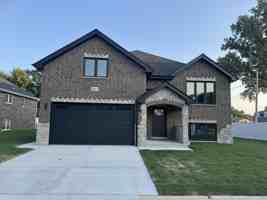 featured image of 4951 W 86th St