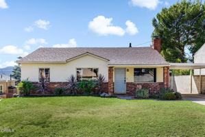 featured image of 3330 Paraiso Way