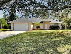 202 Thousand Oaks Blvd - Photo 1 of 1