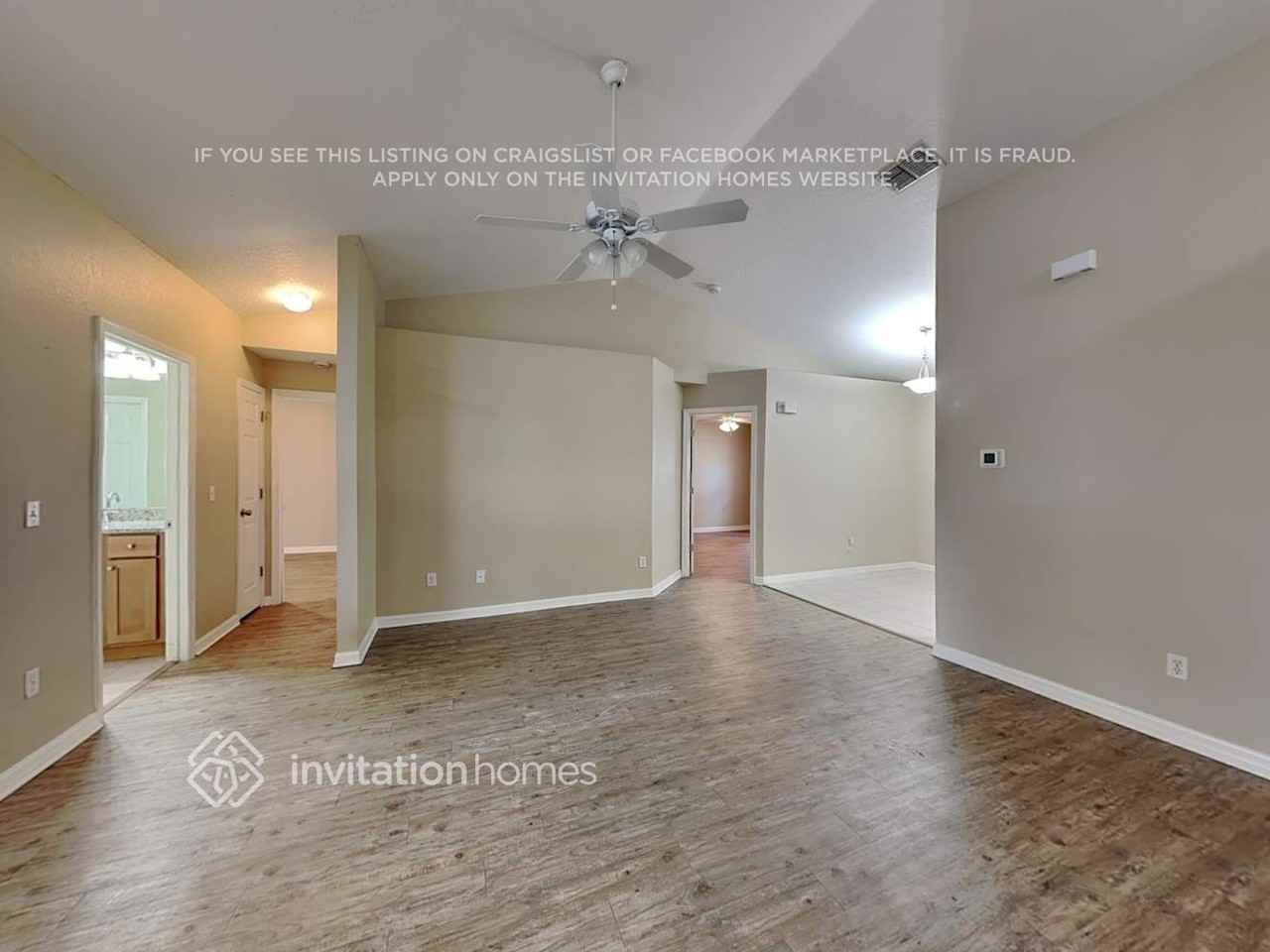 202 Thousand Oaks Blvd - Photo 3 of 20