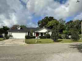 featured image of 10420 Inverness Dr