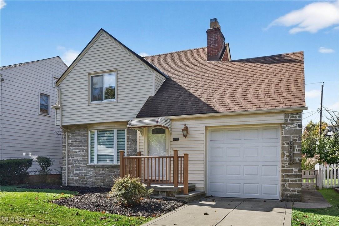 2520 Laurelhurst Rd - Photo 2 of 40