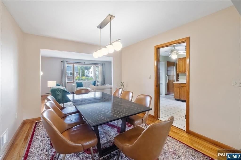 315 Longworth Ave - Photo 7 of 29