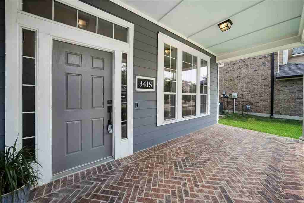 3418 Oakleigh Lane - Photo 3 of 37