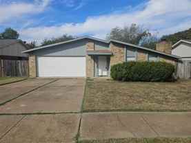 4708 Woodfield Dr - Photo 1 of 1