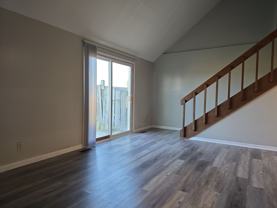 Lynnwood Apartments - Photo 1 of 1