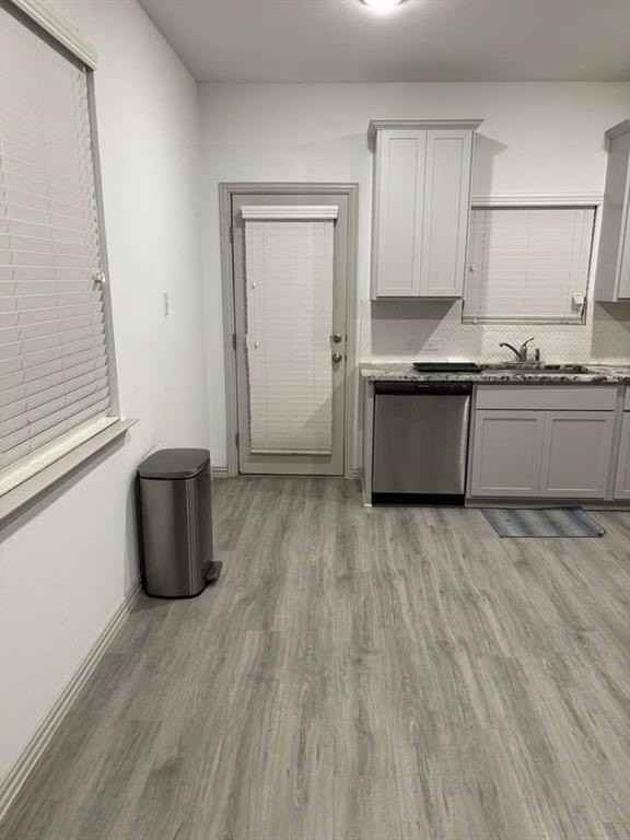 1125 Rusk Way - Photo 4 of 12