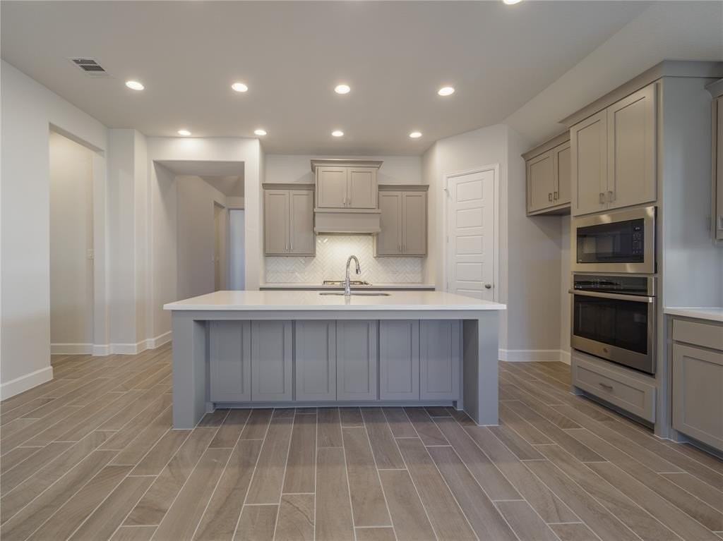 3516 Sawtooth Ln - Photo 7 of 31