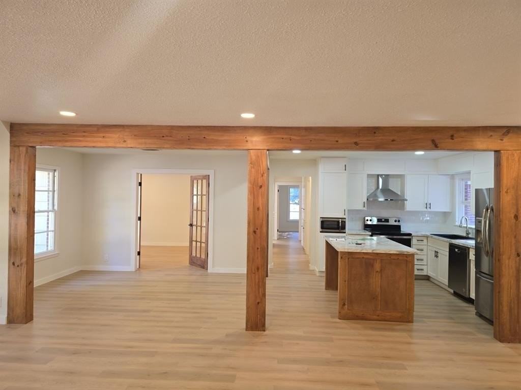 6200 Windermere Pl - Photo 5 of 27