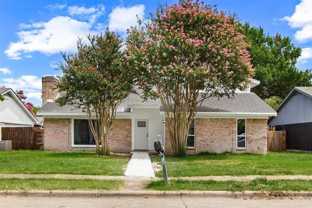 2925 Brookcrest Dr - Photo 1 of 1