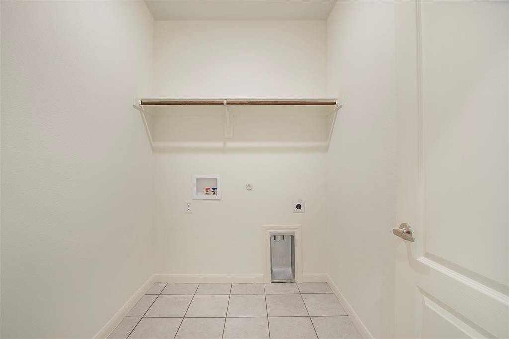 1144 Goldenrod Dr - Photo 5 of 31