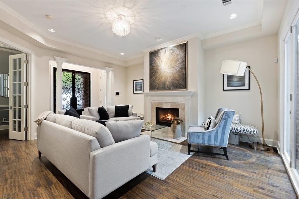 2912 N Pearl St - Photo 7 of 34