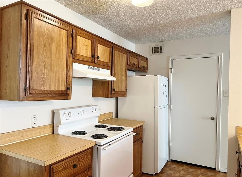 115 Austin Stone Dr - Photo 6 of 15